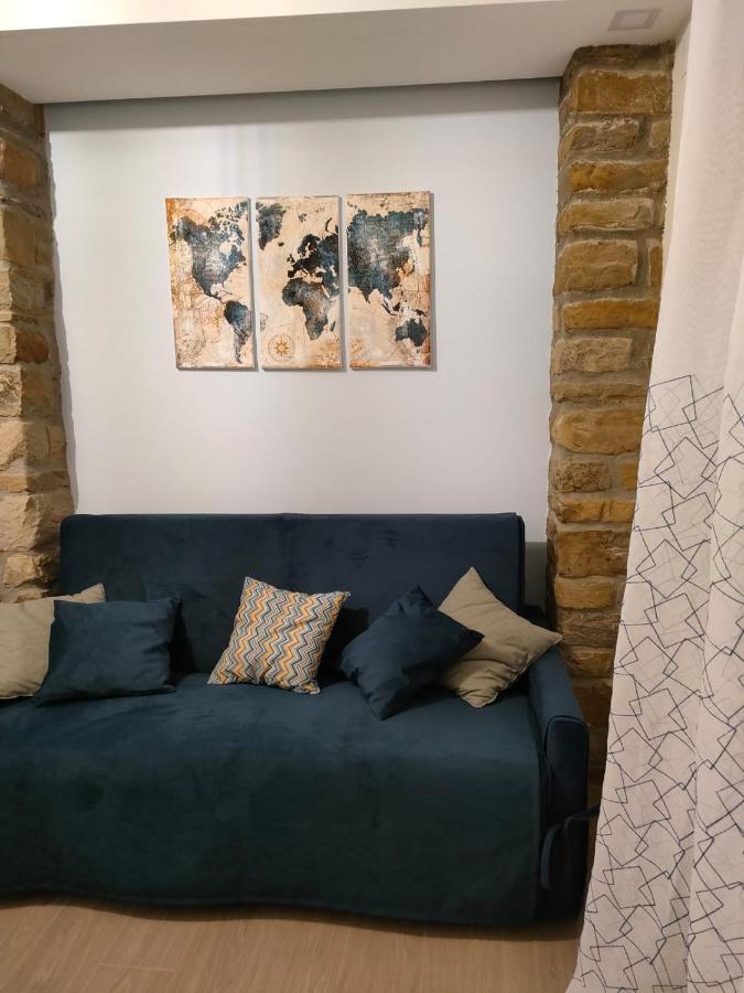 La Petite Maison Pietrapertosa Luaran gambar
