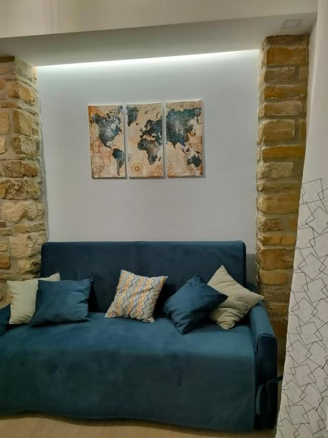 La Petite Maison Pietrapertosa Luaran gambar
